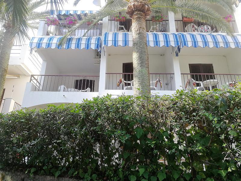Apartmani I Sobe Goca Херцег Нови Екстериор снимка
